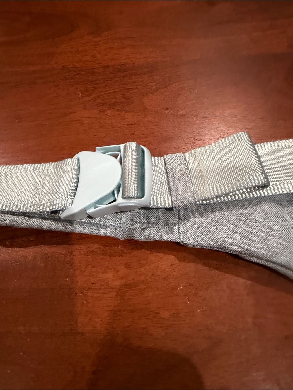 Vera Bradley Pale Blue Heathered Sling Belt Bag - Picture 5 of 6